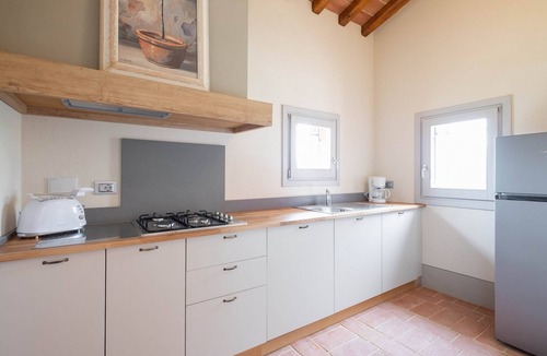 Reggello House | Alone standing flat,private terrace, Wi-Fi, A/C, 2 pools, stunning location.