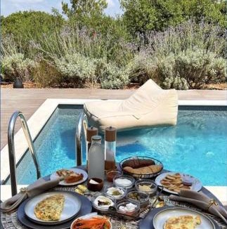 Kfar Vradim Bed & Breakfast | Alonella