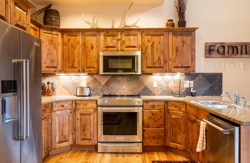 Big Sky House | Alpenglow 34A