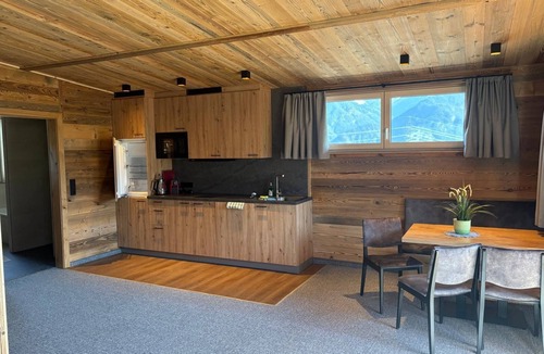 Oberperfuss Apartment | Alpenresort Panorama