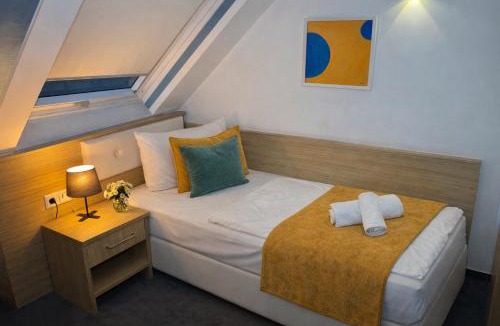 Stuttgart Hotel | Alpha & Omega Hotel Stuttgart "Air Clima"
