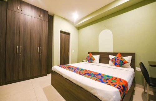 Gurugram House | Alpha Styaz - Golf course road, DLF cyber city , MG road metro , cyber hub gurgaon