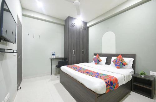 Gurugram House | Alpha Styaz - Golf course road, DLF cyber city , MG road metro , cyber hub gurgaon