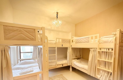 Jumeirah Beach Residence Cabin | Alphatel Beach Hostel JBR - Jumeirah Beach