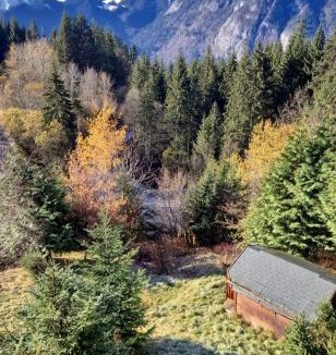 Station de Drouzin le Mont Apartment | Alpine 1 bed Chalet with beautiful views