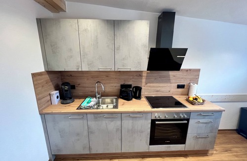 Buching Apartment | 🏔️ Alpine Bliss for 4 in the Penthouse: Plenty of Light & Castle View