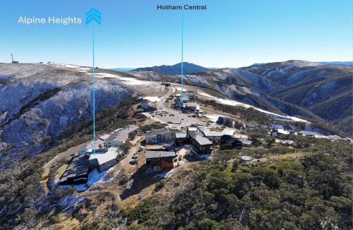 Hotham Heights Apartment | Alpine Cabin- Spa/Pool/Sauna