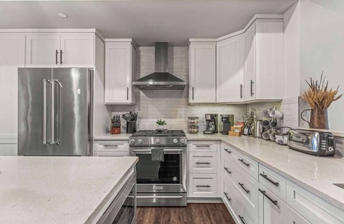 Canmore Condo | ALPINE CREST. Elevated Mountain Vacation @ Mercer