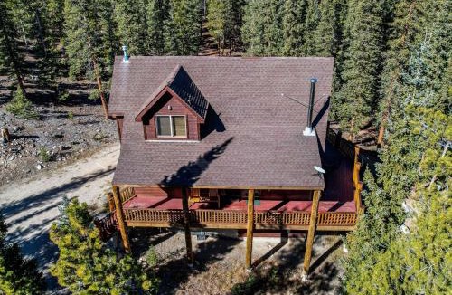 Valley of the Sun House | Alpine Escape - 3BR 3BA Cabin Near Breckenridge