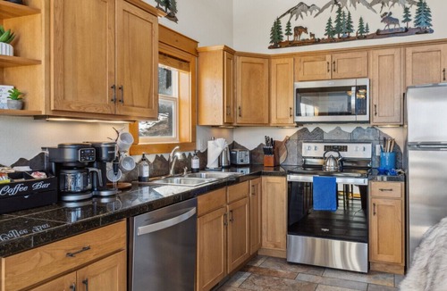 Estes Park Villa | Alpine Haven - Mountain Views & Private Hot Tub