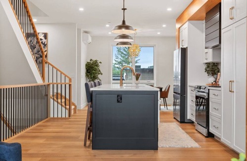 Invermere Apartment | Alpine Hideaway | Foosball | Fireplace | Central