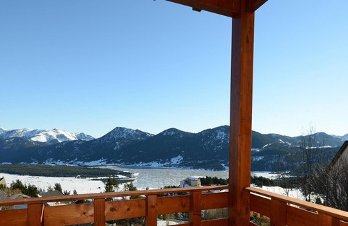 Les Angles Apartment | Alpine hideaway in Les Angles