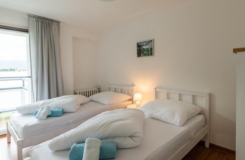 Maishofen Apartment | Alpine Hostel B9