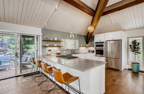 Highland Park House | Alpine Modern 3BR 2.5BA, hot tub, near hiking trails CU and downtown