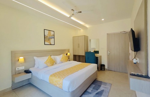 Tapovan Hotel | Alpine Retreat