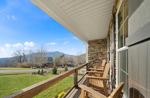 Seven Devils House | Alpine Retreat