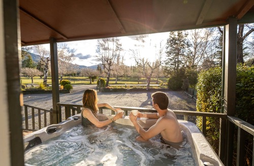 Hanmer Springs Apartment | Alpine Springs Motel | Hot Tub | Unit 10 - HS12110