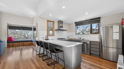 Dinner Plain House | Alpine Walkabout