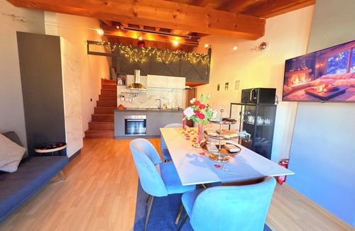 Braone Apartment | Alps View Luxury Loft | Cinema & Borno Ski Partner 🏔️🎬