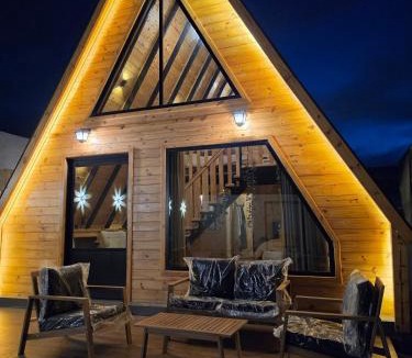 Falaj al Moalla Ski Chalet | Alreef Hut