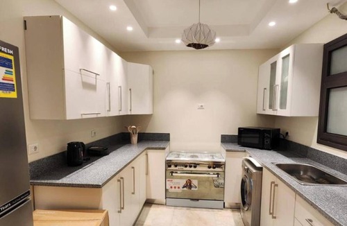 Sheikh Zayed City Apartment | ALSAWAH Comfort 3BR - Allegria Residence