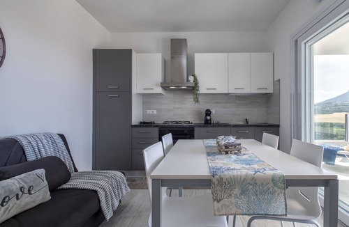 La Muddizza Apartment | Alta Marea by Interhome