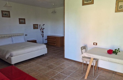 Serra Sant'Abbondio Bed & Breakfast | Alta Quiete