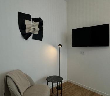 Seriate Apartment | Alta Terrace - Warm Apartment with Large Terrace