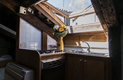 Dorsoduro Cottage | Altana Studio