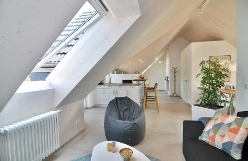 Baustert Apartment | Alte Schule - Modernes Oberstübchen