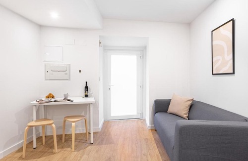 Sacramento Apartment | ALTIDO Elegant apartments moments from Carmo Convent, in Bairro Alto