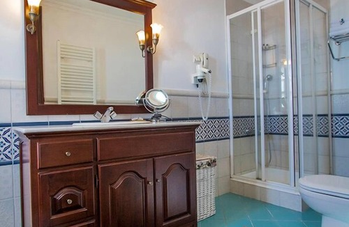 Altinoluk Bed & Breakfast | Altin Cesmeli Konak