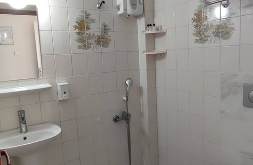 Altınova Hotel | Altin Otel