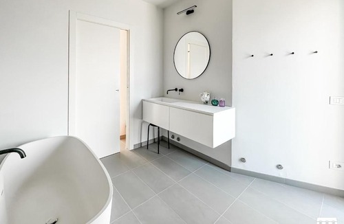 Bellano Apartment | ALTOPIANO by Design Studio