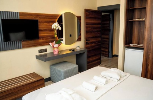 Armutlu Hotel | Altuncu Premium Termal Hotel