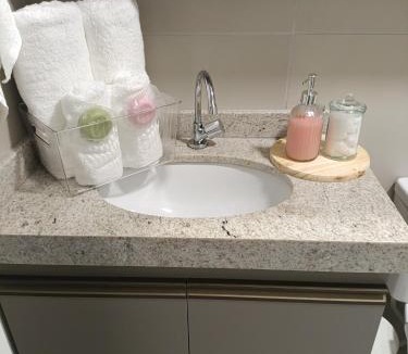 Boa Vista House | Alugo QUARTO em Apartamento -Centro de Recife