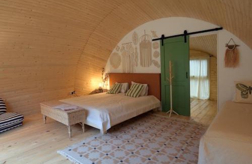 Colti Other | Alunis BUNGALOWS