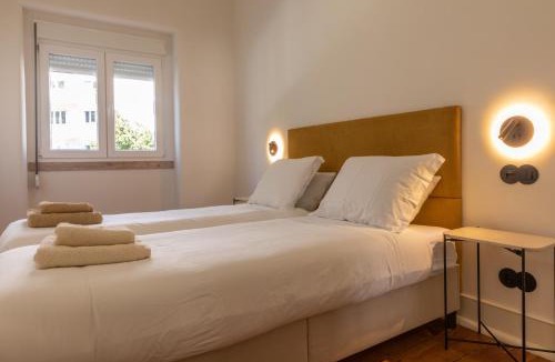 Areeiro Apartment | Alvalade 58 - Charming 2 bedroom apartment with AC near the airport and city center