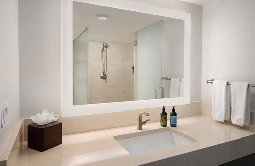 Riverside Hotel | Always a Great Idea To Unwind! 2 Relaxing Units, Pet-Friendly!