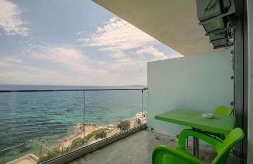 Benitses Hotel | Alyssium
