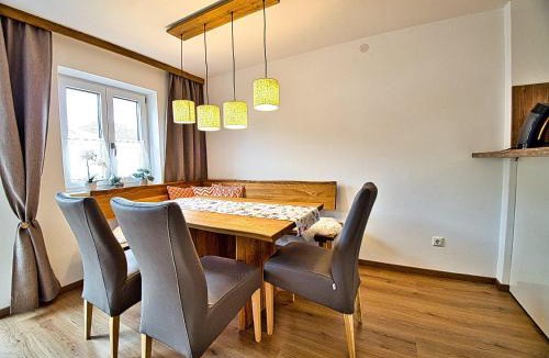 Oberschonau Apartment | Am Bruckenstüberl