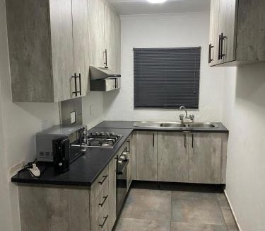 Kempton Park Apartment | AM'S place