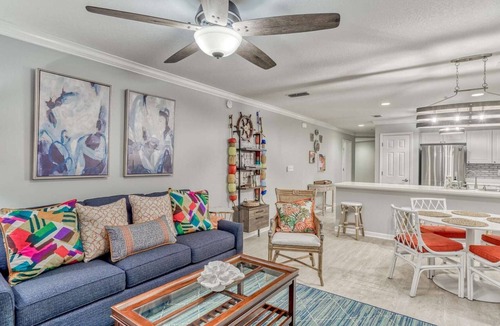 Miramar Beach House | Amalfi Coast - Lovely Gulf Views - 2 BR/2 BA - Sleeps 6