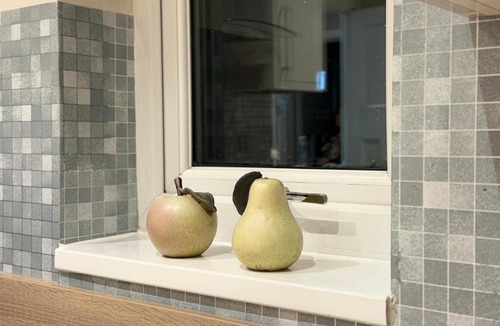 Marlborough Apartment | Amanah Properties - Modern 2-Bedroom Home in Harrow for 6 Guests with Free Parking