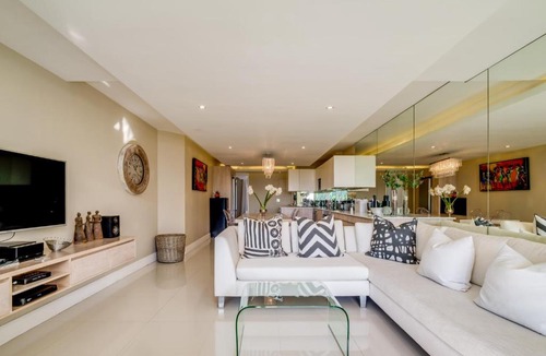 Mouille Point Apartment | Amani Views