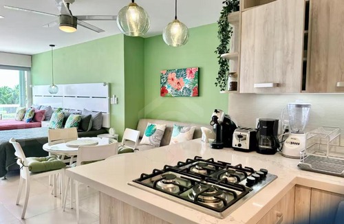 Puerto Juarez Apartment | Amara Beautiful OceanFront Studio