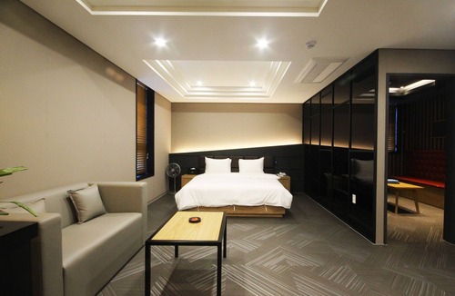 Ansim-dong Hotel | Amare Hotel