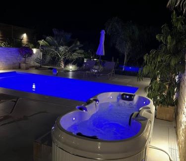 Vamvakopoulo House | Amare suite