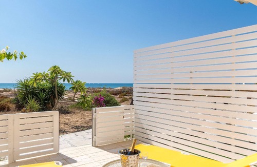 Caucana-finaiti-casuzze-finaiti Nord Apartment | Amarillis, beachfront flat