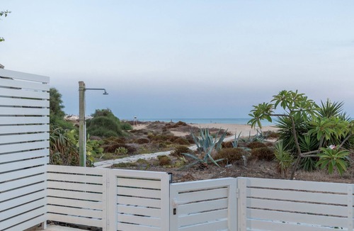 Caucana-finaiti-casuzze-finaiti Nord Apartment | Amarillis, Wohnung am Strand by Interhome